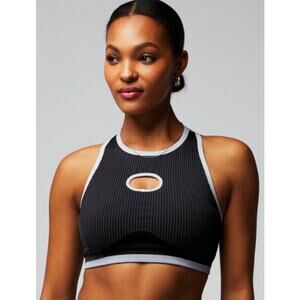 Fabletics Size Medium Reach Low Impact Sports Bra Yoga Pilates Black Gray NWT